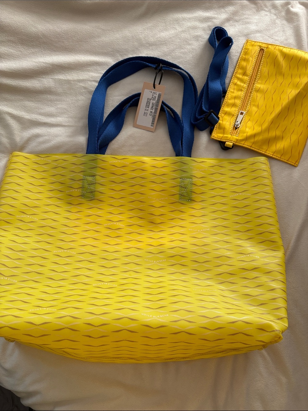 NWT VOILE BLANCHE LE POOL GRANDE Yellow Logo Tote and Accessory with Blue Straps - Picture 8 of 12